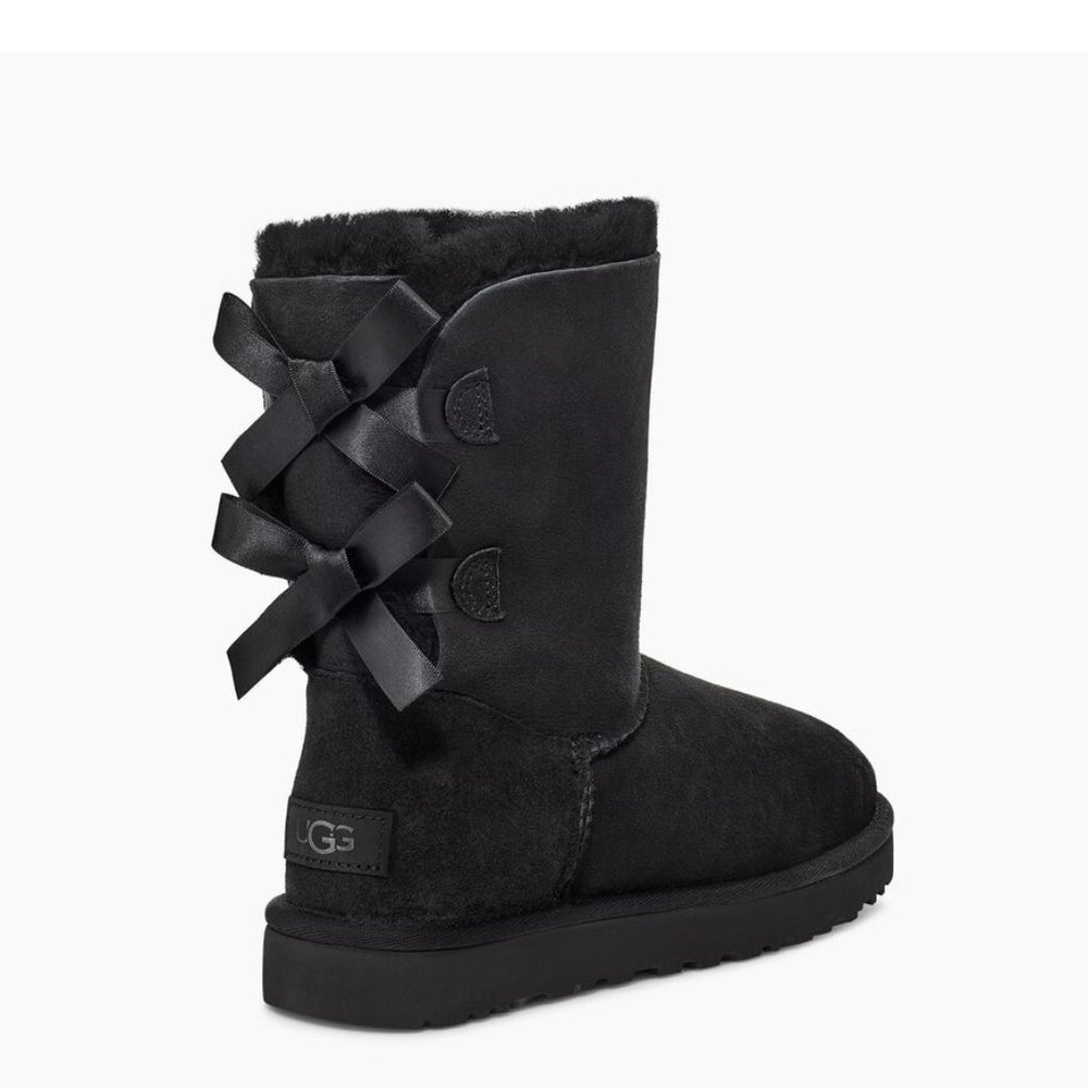 UGG BAILEY BOW II
